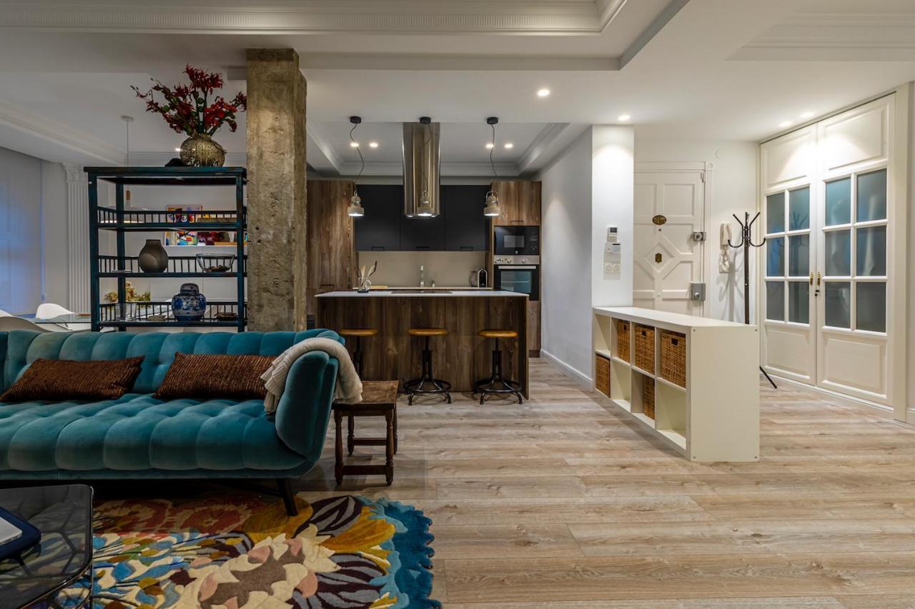 110 M2 Central Apartment In Abando Close To Guggenheim With Parking Bilbau Exterior foto