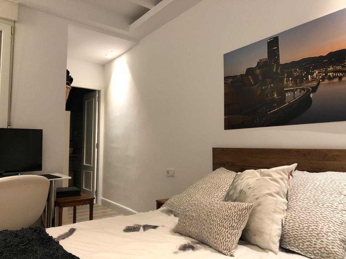 110 M2 Central Apartment In Abando Close To Guggenheim With Parking Bilbau Exterior foto