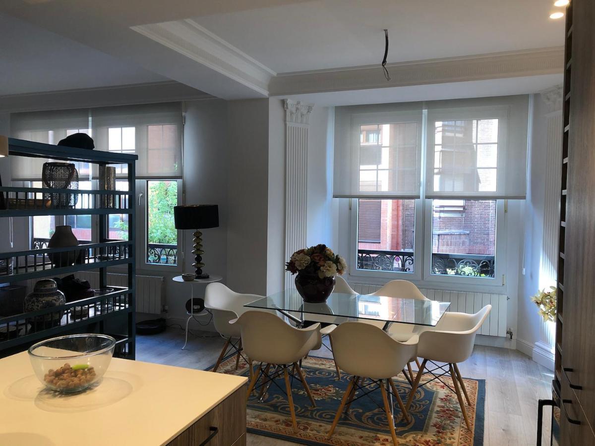 110 M2 Central Apartment In Abando Close To Guggenheim With Parking Bilbau Exterior foto
